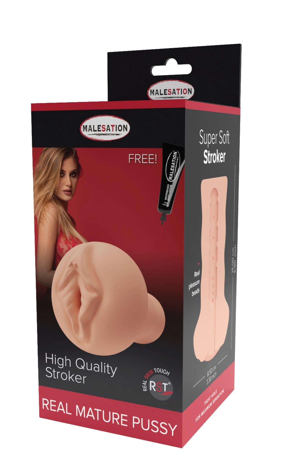 MALESATION Masturbator Real Mature Pussy